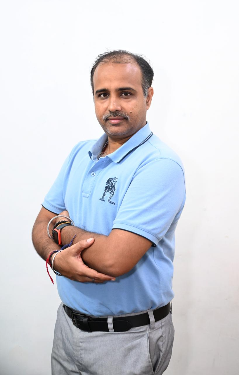 Vivek Dwivedi